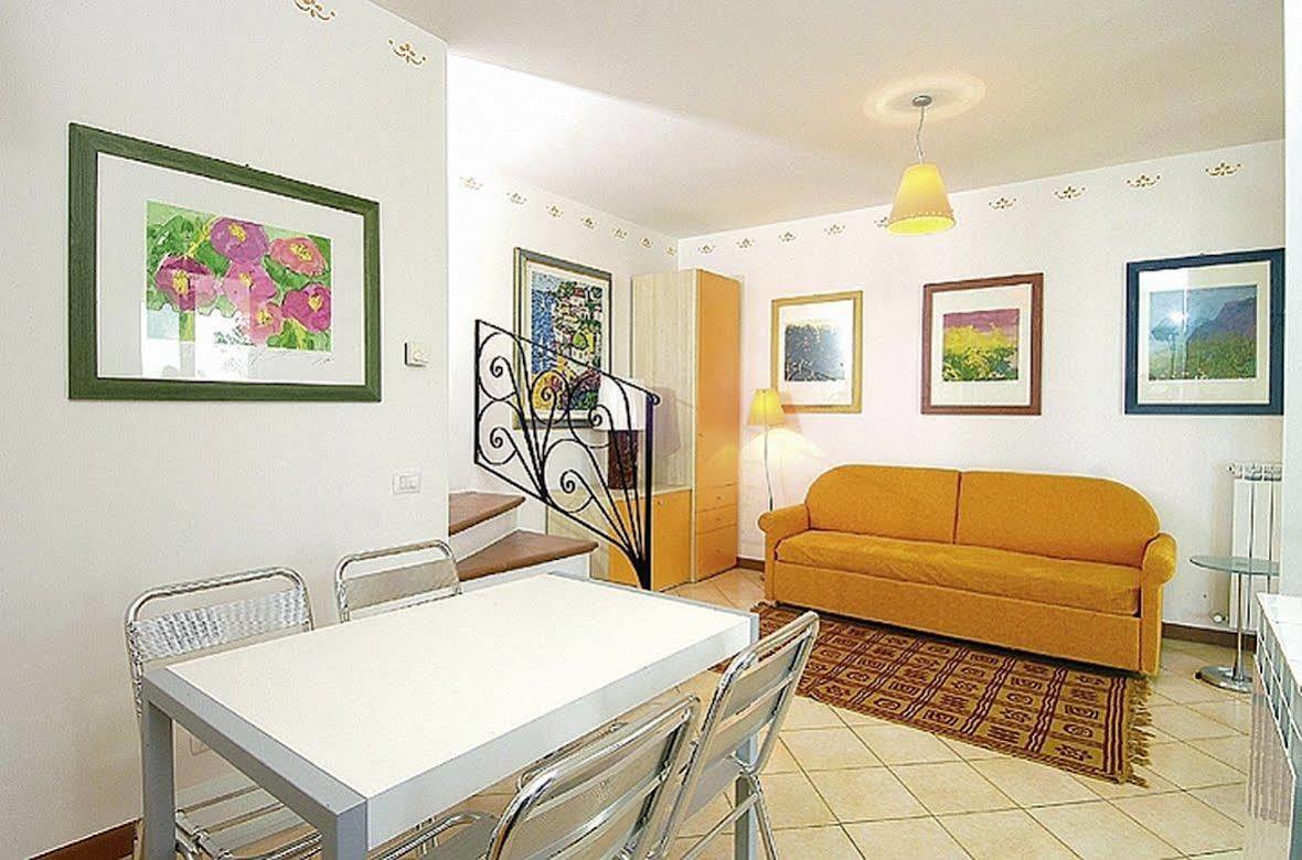 Residence I Giardini Del Conero Порто-Реканати Экстерьер фото