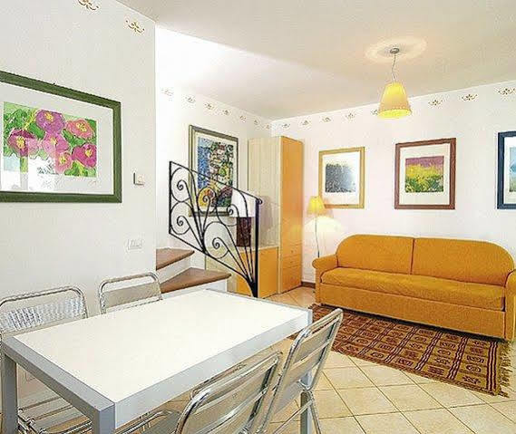 Residence I Giardini Del Conero Порто-Реканати Экстерьер фото